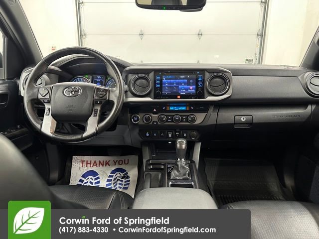 Used 2019 Toyota Tacoma TRD Off-Road image 13