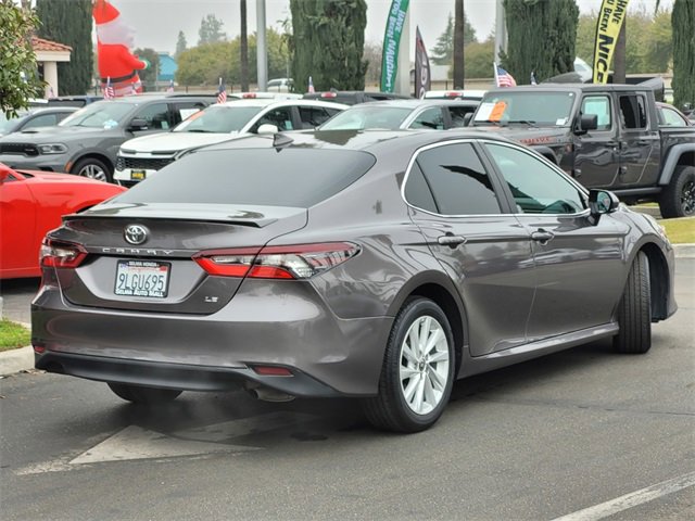 Used 2024 Toyota Camry LE image 5
