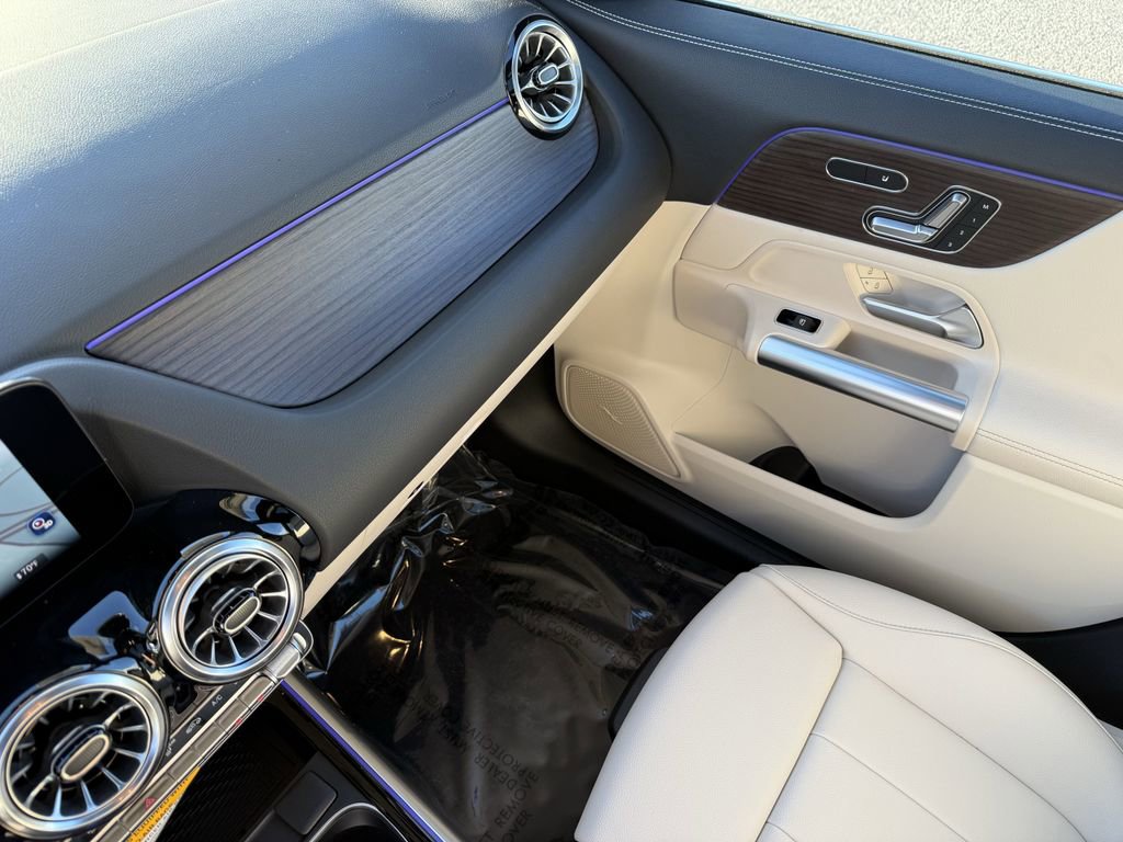 New 2026 Mercedes-Benz GLA 250 4MATIC image 24