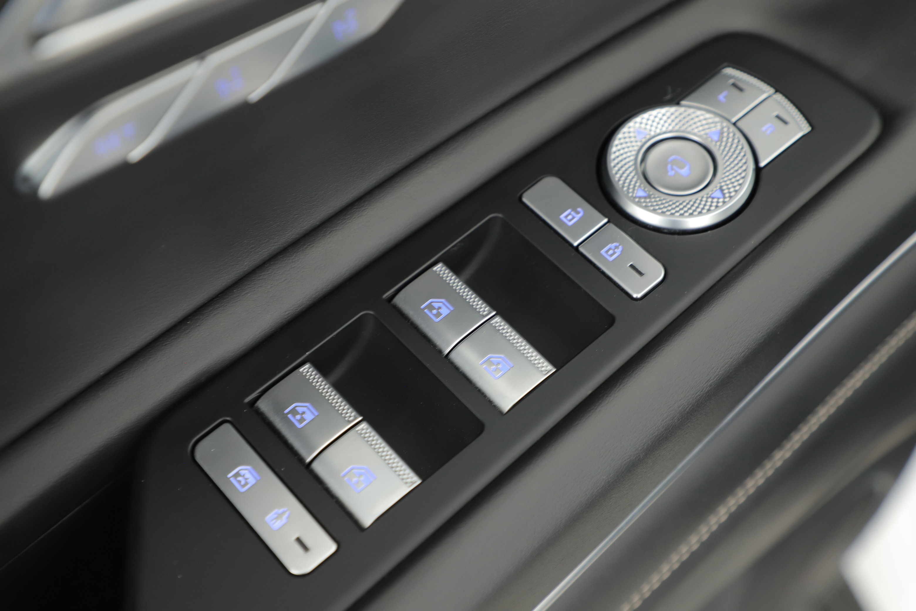 Used 2021 Genesis GV80 3.5T w/ Advanced Package 06 image 7