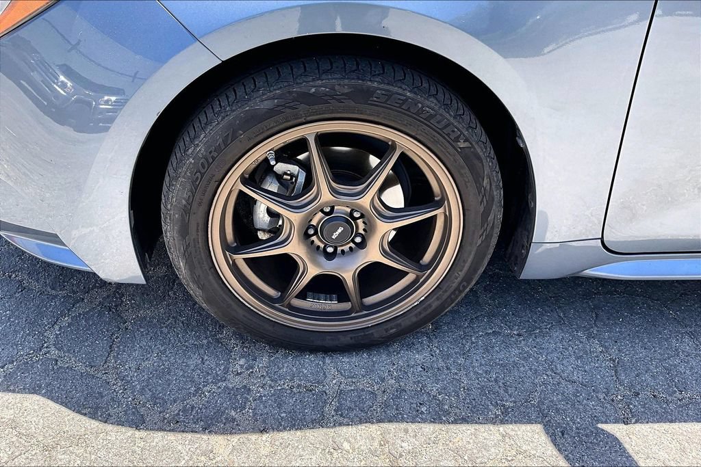 Used 2022 Toyota Corolla LE w/ Carpet Mat Package (TMS) FWD image 8