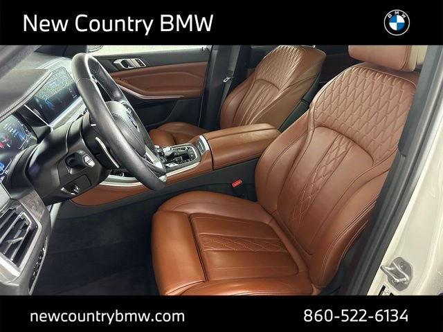 Used 2023 BMW X5 xDrive45e w/ Executive Package AWD/4WD image 10