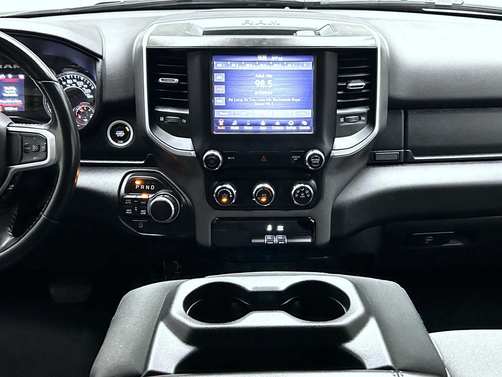 Used 2020 RAM 1500 Big Horn AWD/4WD image 13
