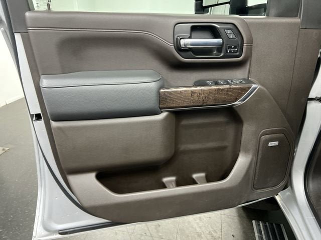 Used 2023 GMC Sierra 2500 Denali w/ Denali Ultimate Package image 23