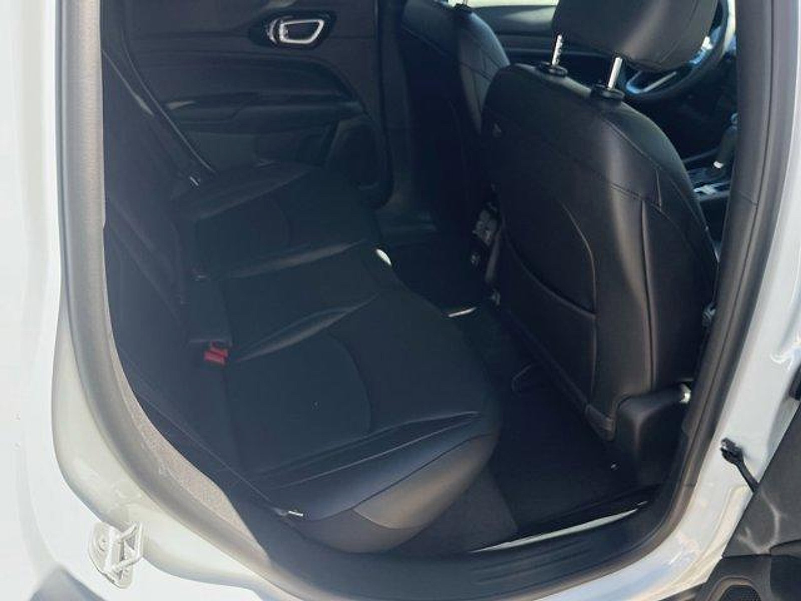 New 2026 Jeep Compass Limited image 18