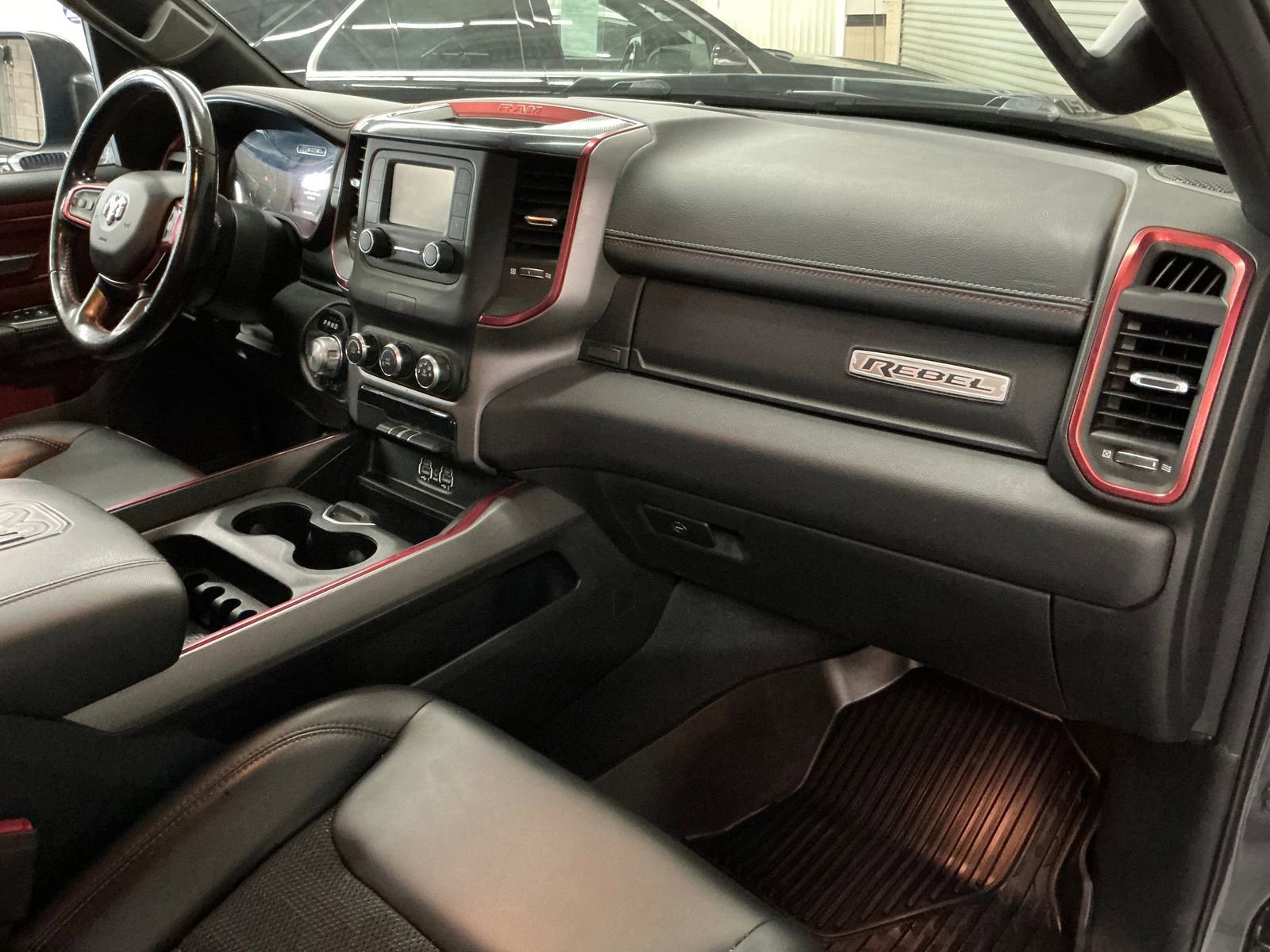 Used 2019 RAM 1500 Rebel image 11