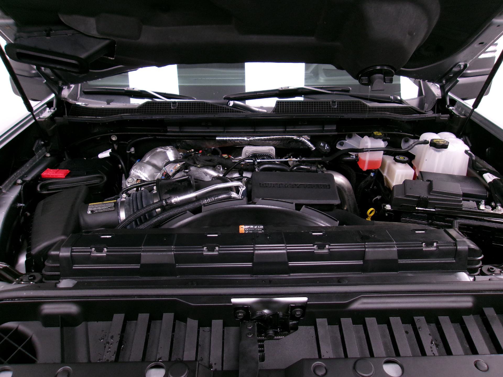 Used 2025 Chevrolet Silverado 2500 High Country w/ Technology Package image 17