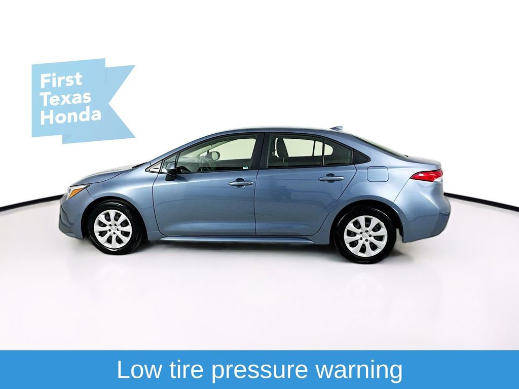 Used 2023 Toyota Corolla LE w/ Carpet Mat Package (TMS) FWD image 4