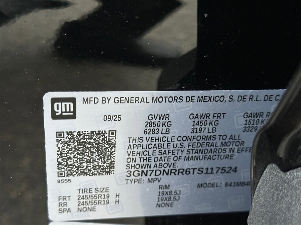 New 2026 Chevrolet Equinox EV LT image 24