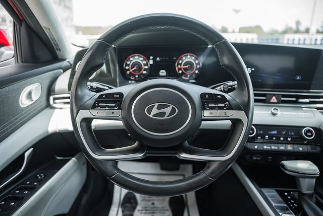 Used 2024 Hyundai Elantra Limited FWD image 32