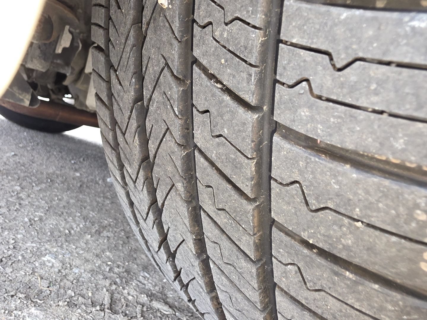 Used 2005 Nissan 350Z Touring RWD image 41