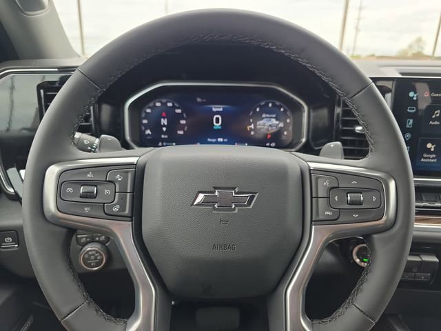 New 2026 Chevrolet Silverado 1500 RST w/ Redline Edition AWD/4WD image 18