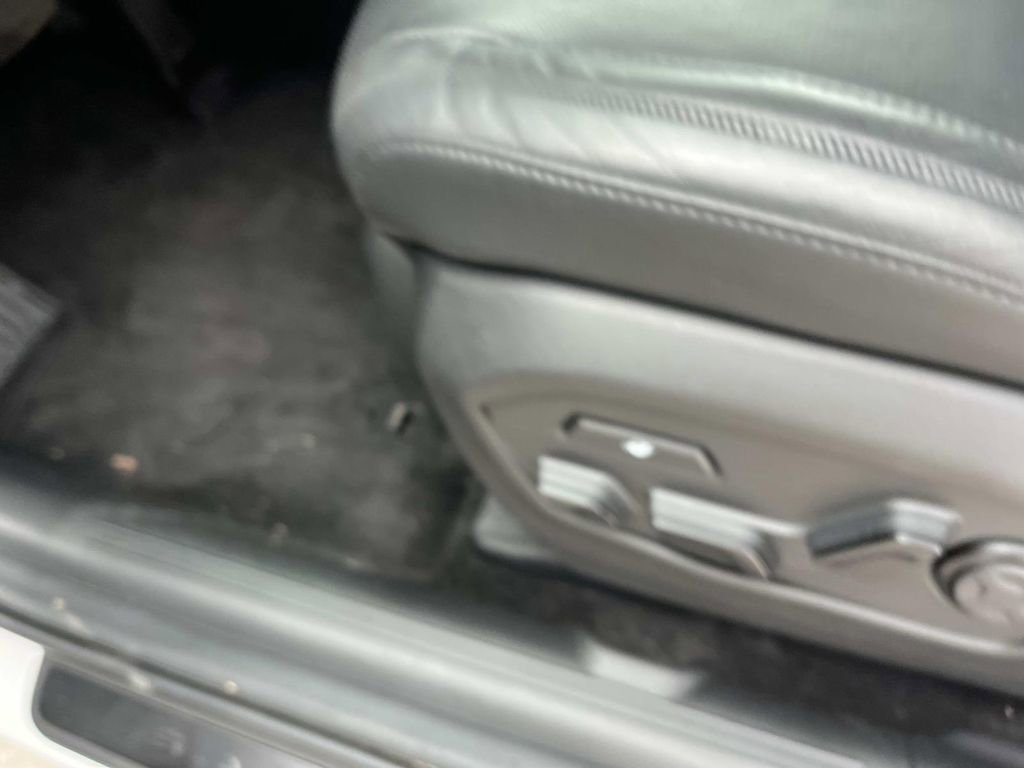 Used 2024 Hyundai Santa Fe Calligraphy image 29