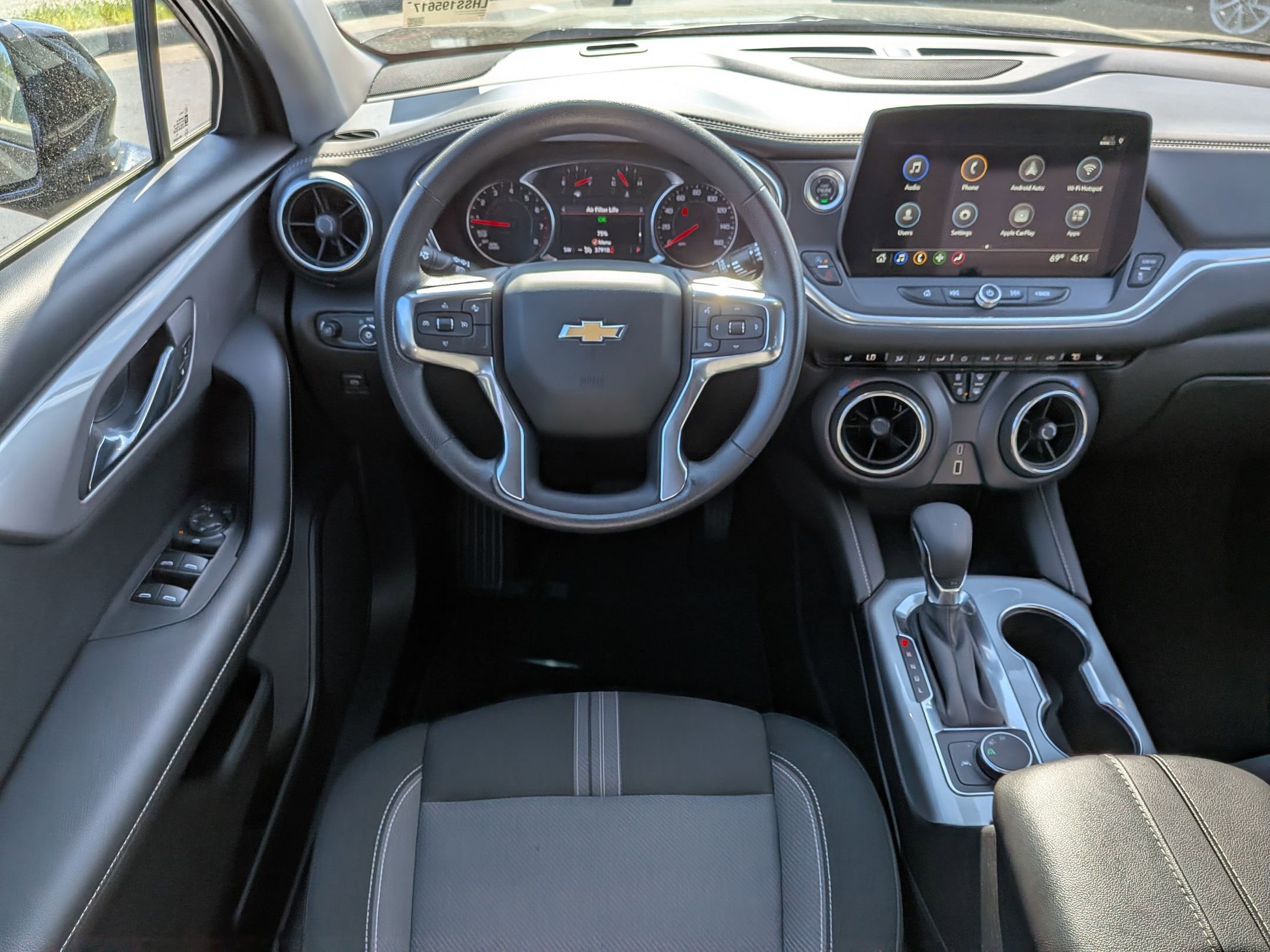 Used 2025 Chevrolet Blazer LT image 30