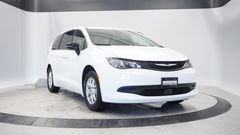 New 2026 Chrysler Voyager LX FWD image 17