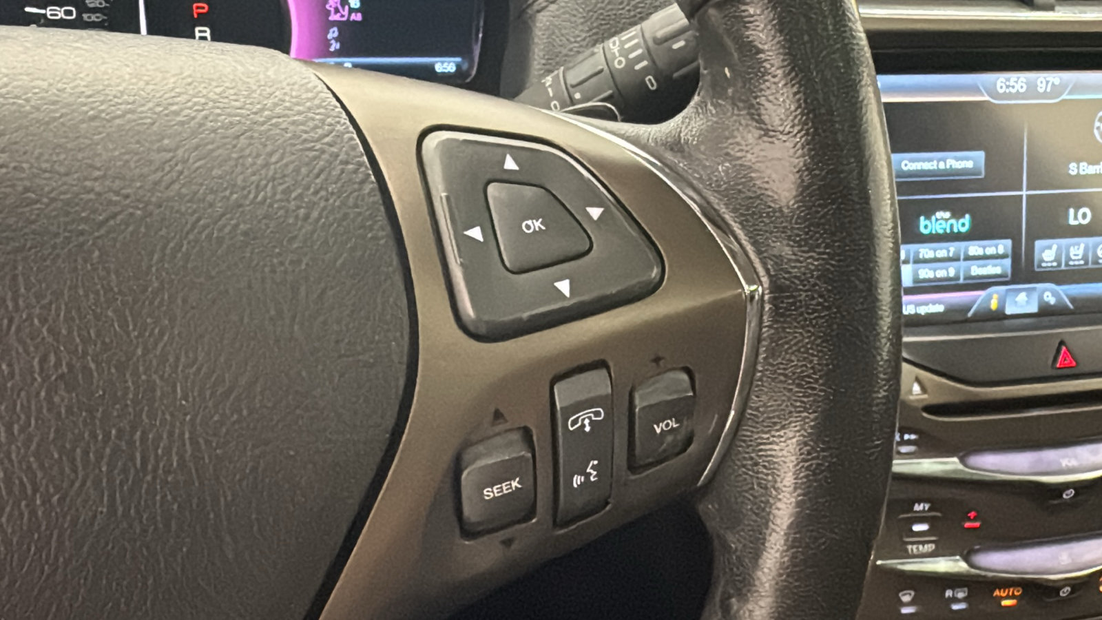 Used 2015 Lincoln MKX AWD w/ Equipment Group 102A image 14