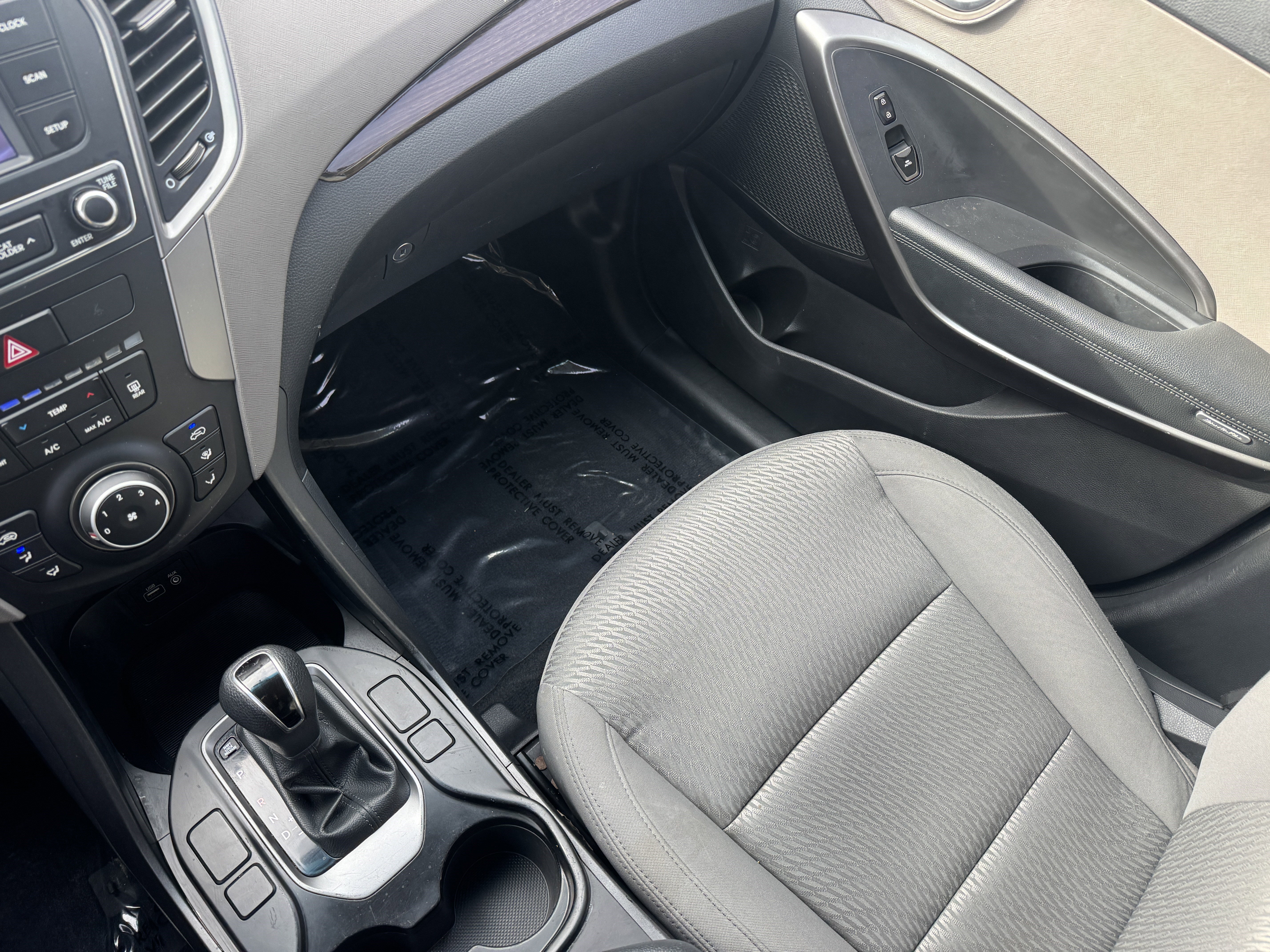 Used 2017 Hyundai Santa Fe Sport image 31