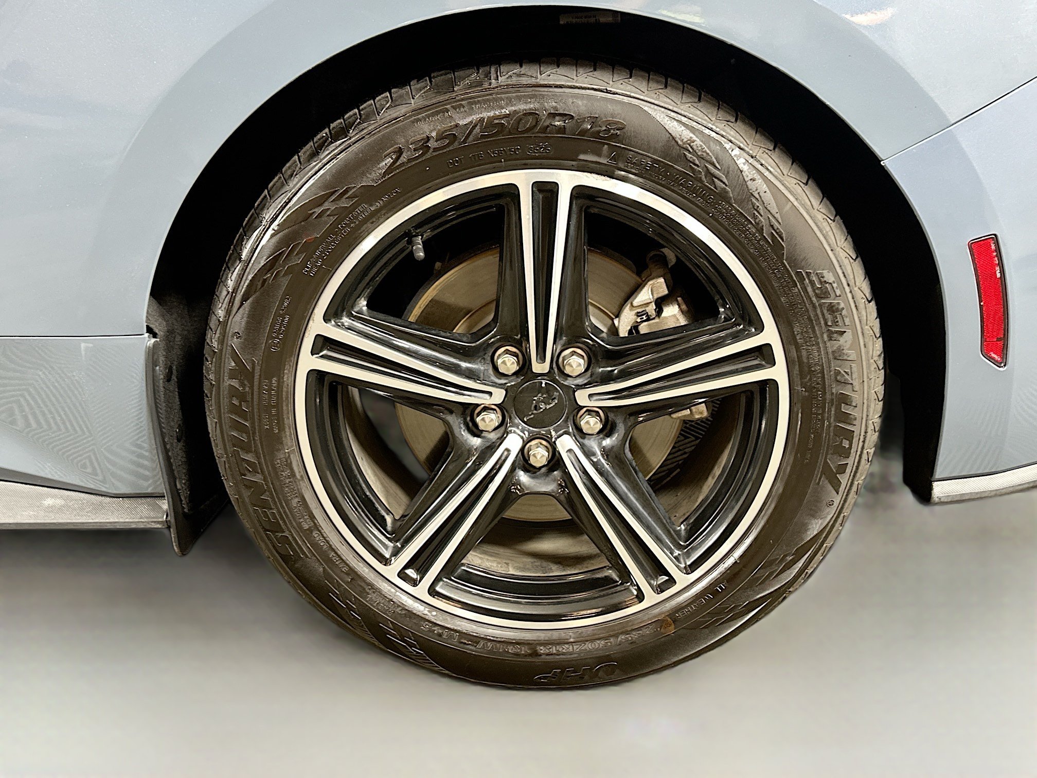 Used 2024 Ford Mustang Convertible RWD image 28