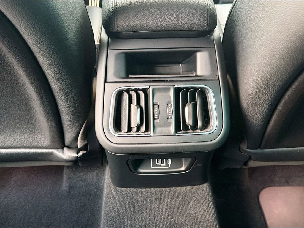 Used 2023 Maserati Grecale Modena image 20