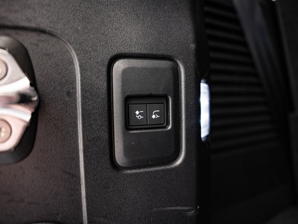 Used 2024 Land Rover Defender 130 S AWD/4WD image 22