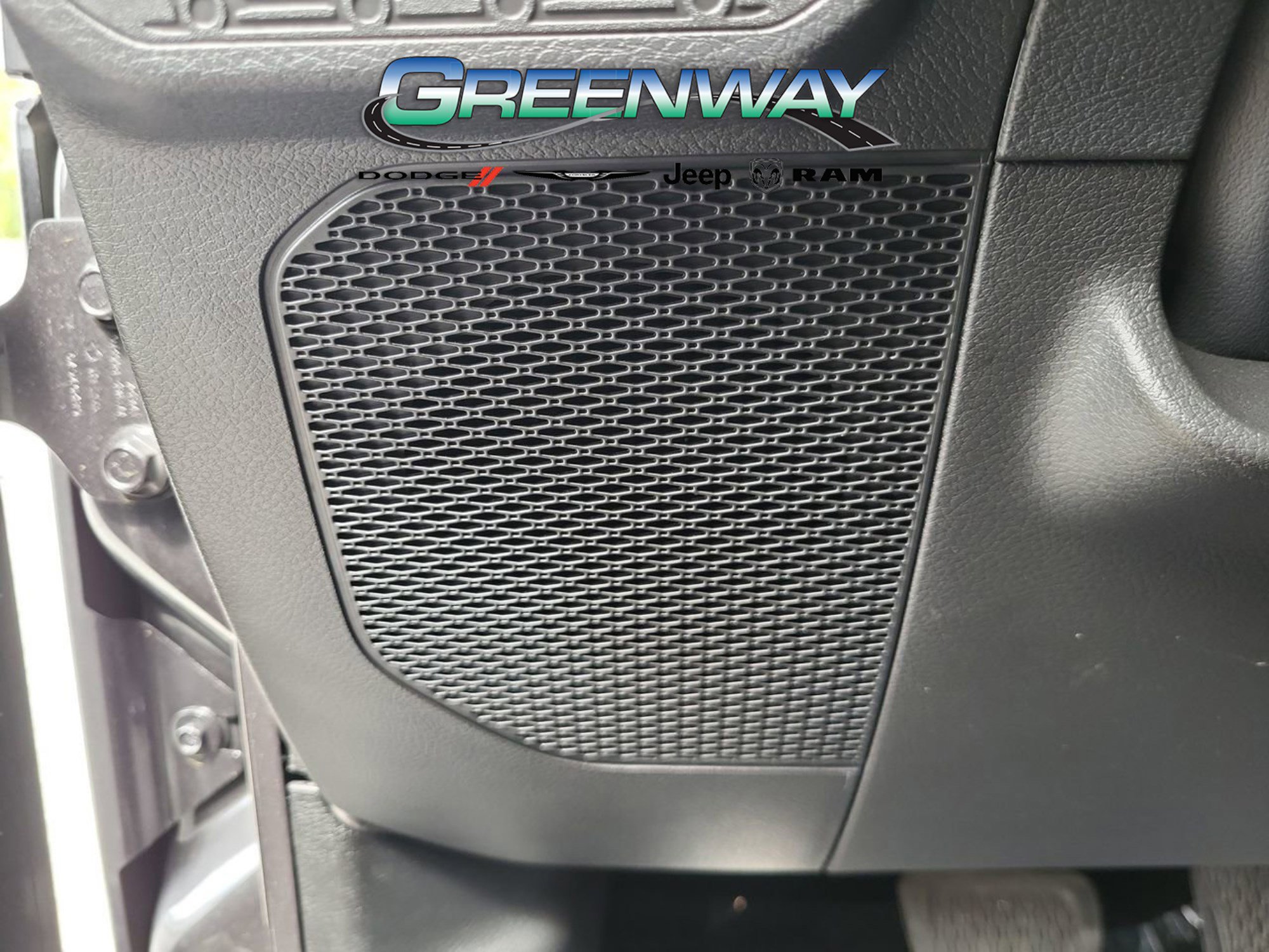 Used 2025 Jeep Gladiator Mojave w/ Convenience Group AWD/4WD image 18