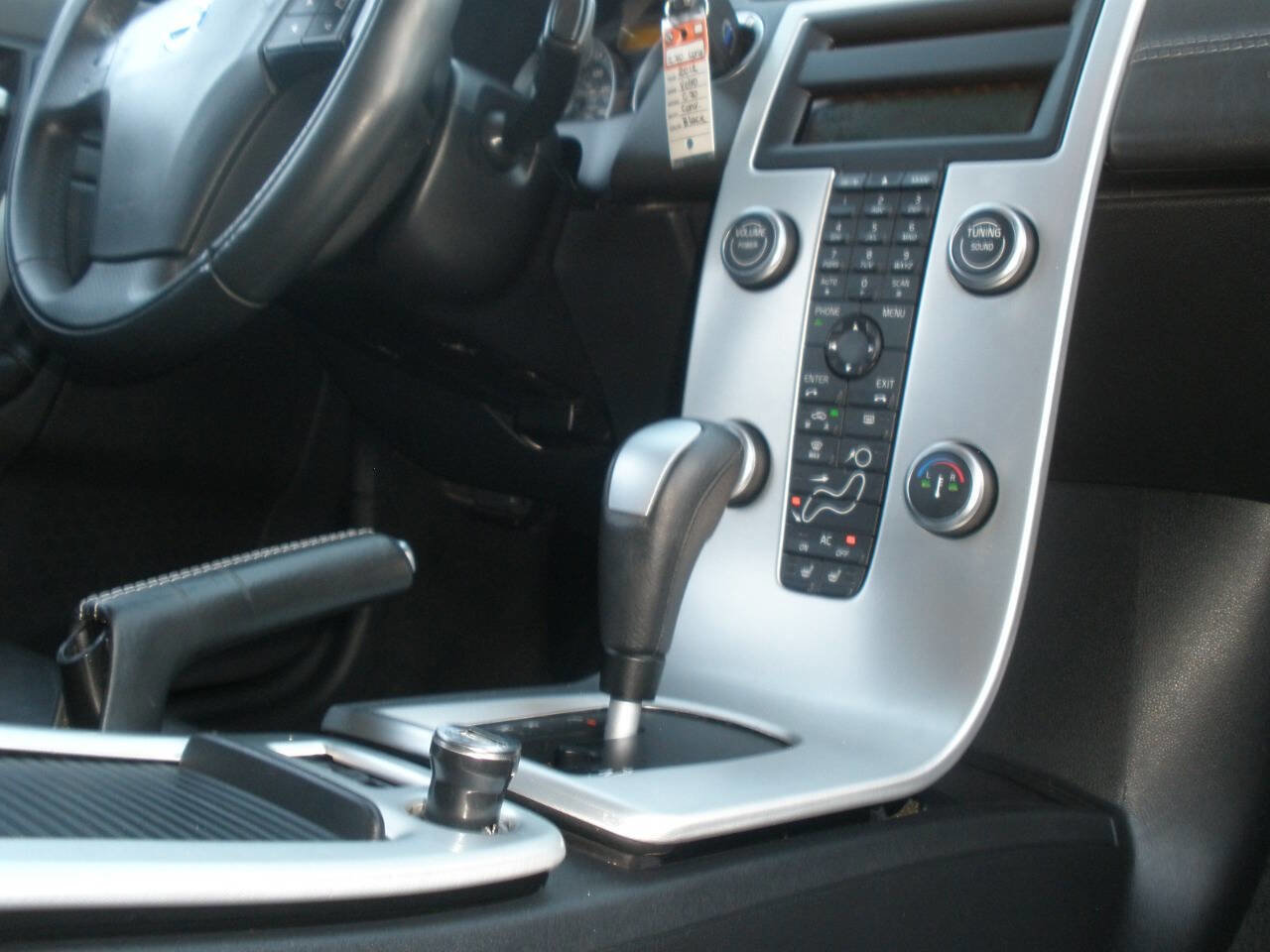 Used 2012 Volvo C70 T5 image 34