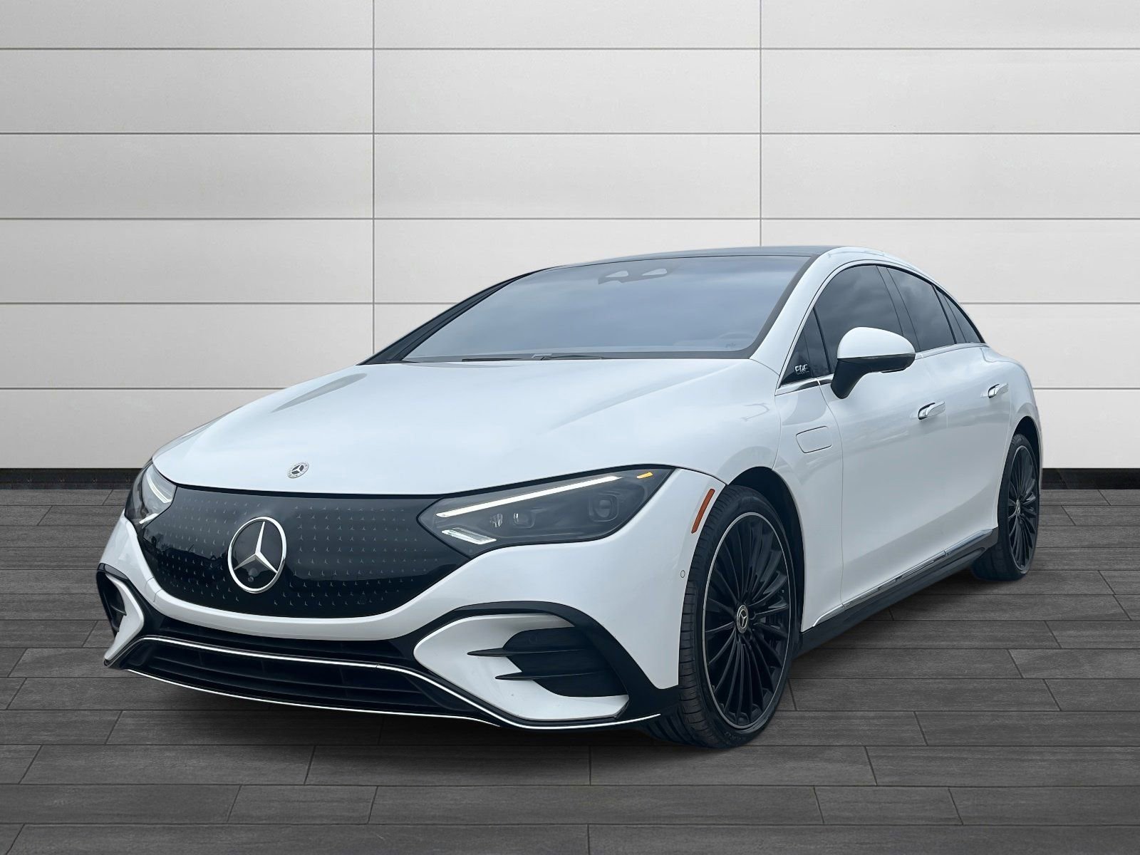 Certified 2023 Mercedes-Benz EQE 500 4MATIC Sedan image 6
