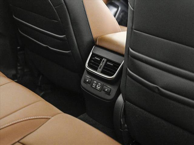 Used 2024 Subaru Outback Touring image 18