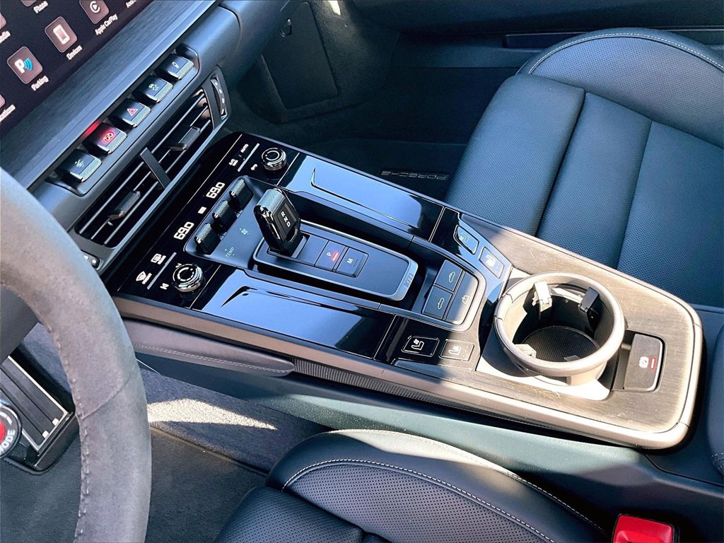 New 2025 Porsche 911 Carrera GTS image 17