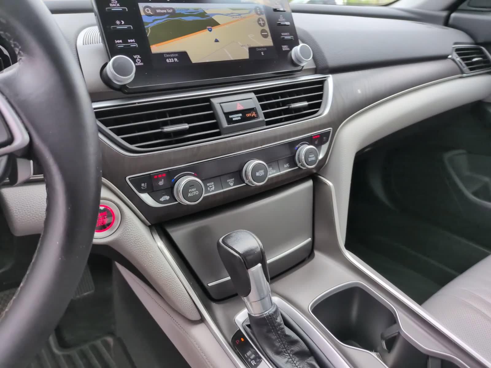 Used 2018 Honda Accord Touring image 21