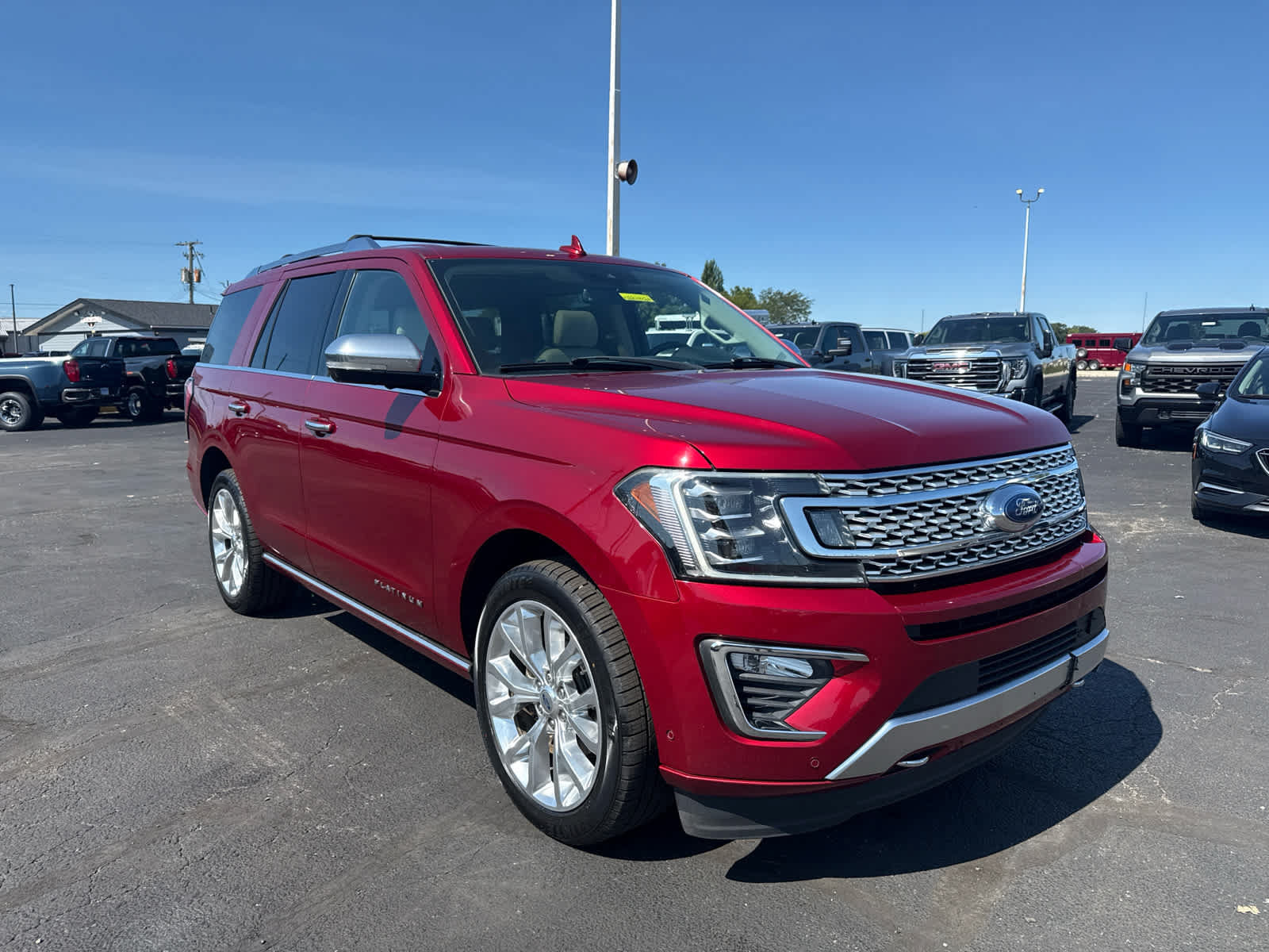 Used 2019 Ford Expedition Platinum AWD/4WD image 7