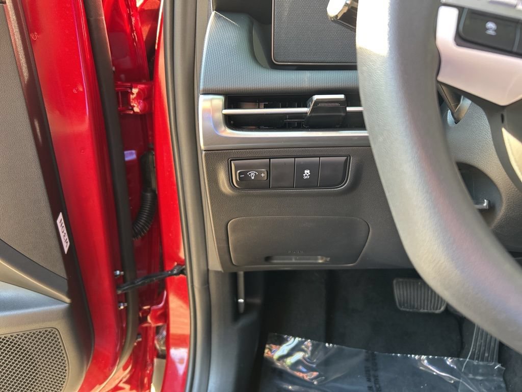 Certified 2026 Hyundai Tucson SE AWD/4WD image 24