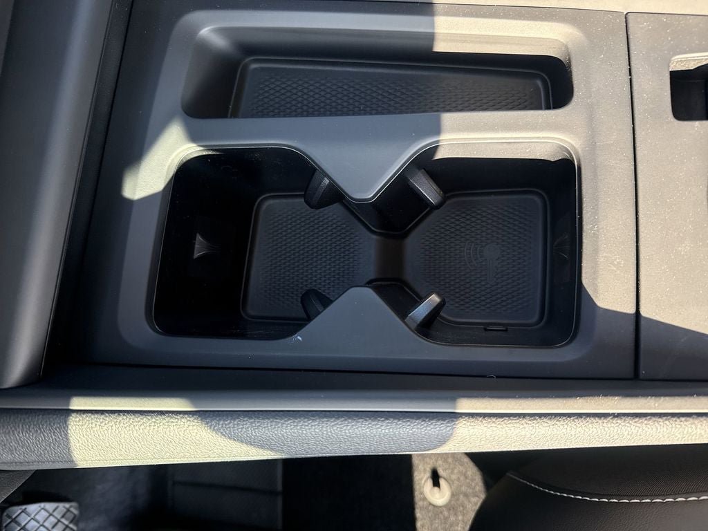 New 2026 Volkswagen Tiguan SE FWD image 35