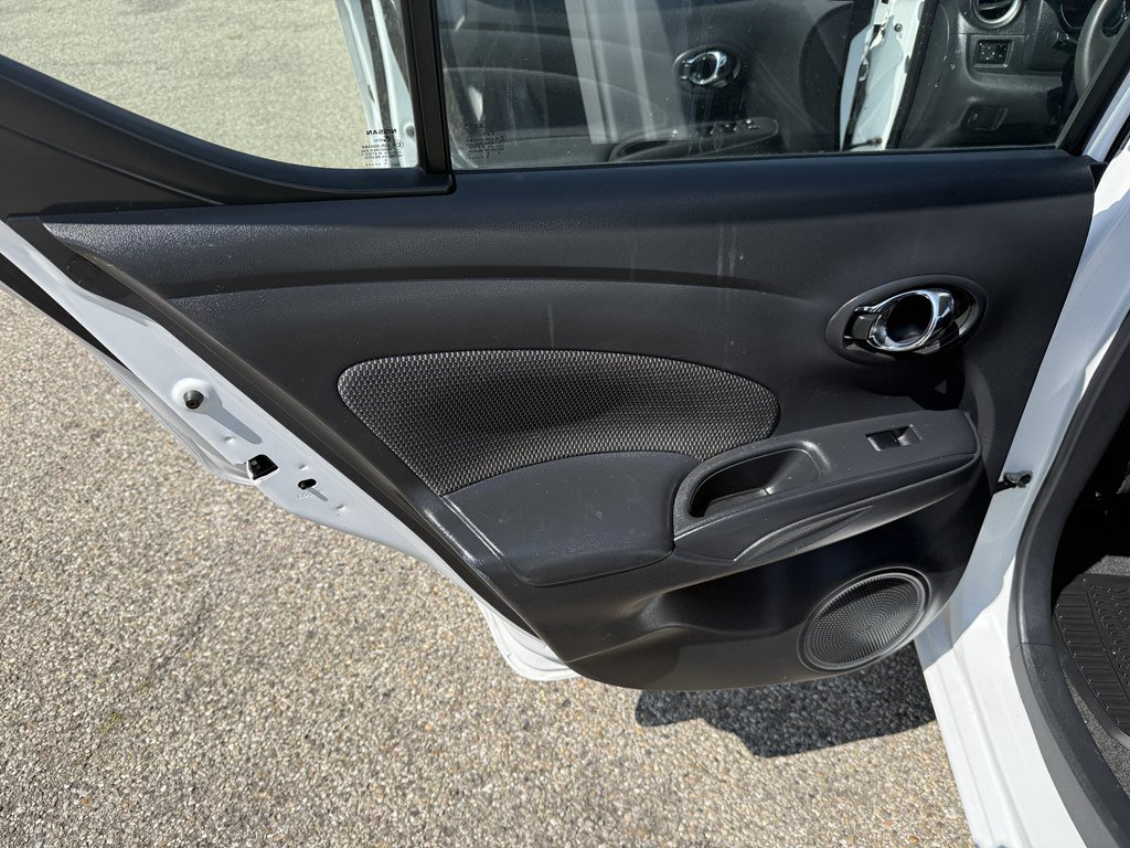 Used 2016 Nissan Versa SV FWD image 13