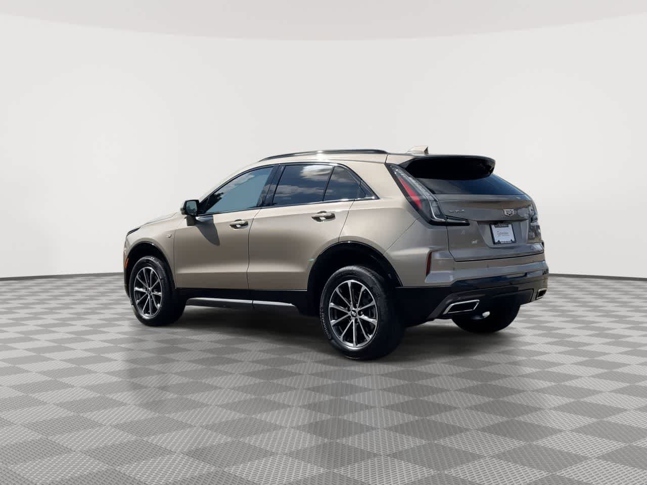 Certified 2024 Cadillac XT4 Sport w/ Cold Weather Package FWD image 6