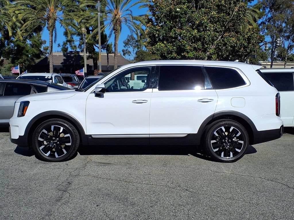 Certified 2024 Kia Telluride SX FWD image 3