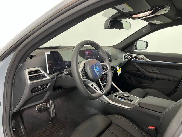 New 2026 BMW i4 xDrive40i w/ M Sport Package AWD/4WD image 8