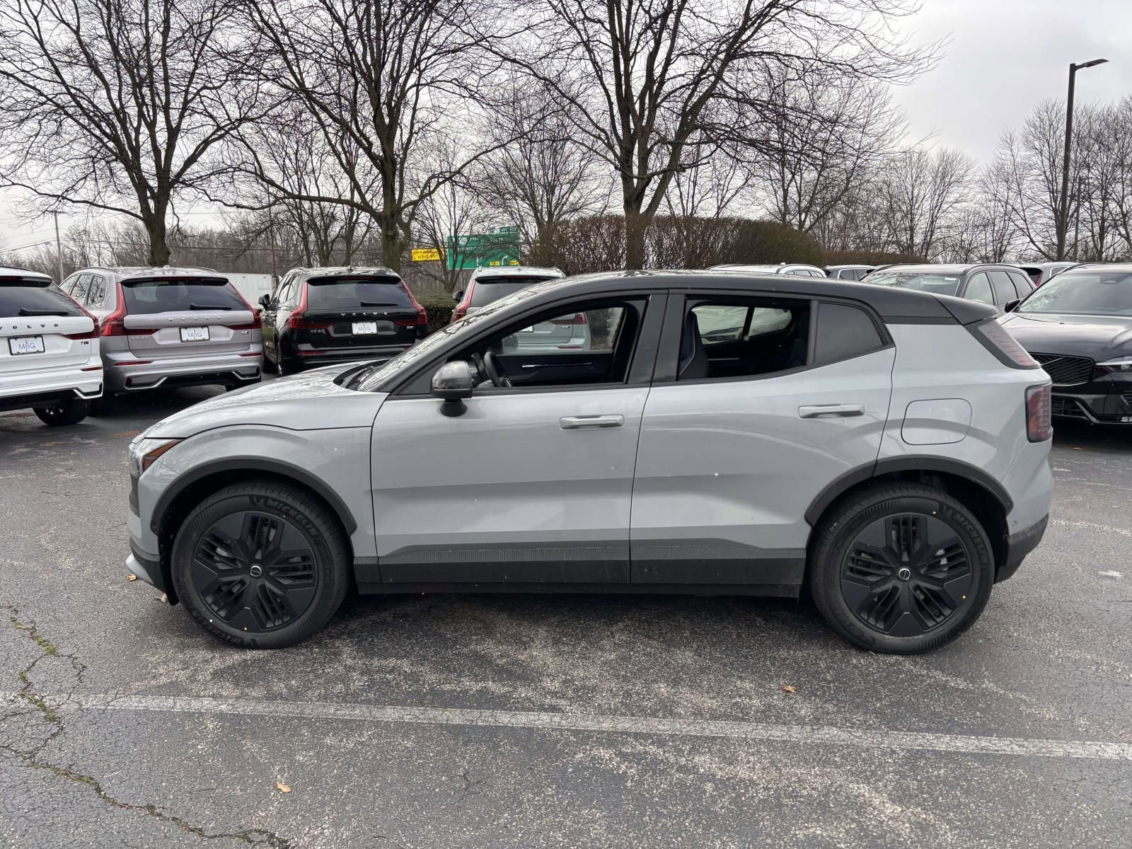 New 2026 Volvo EX30 Cross Country Ultra w/ Protection Package Premier image 4