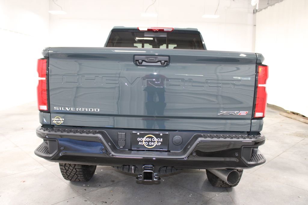 New 2026 Chevrolet Silverado 2500 ZR2 image 8