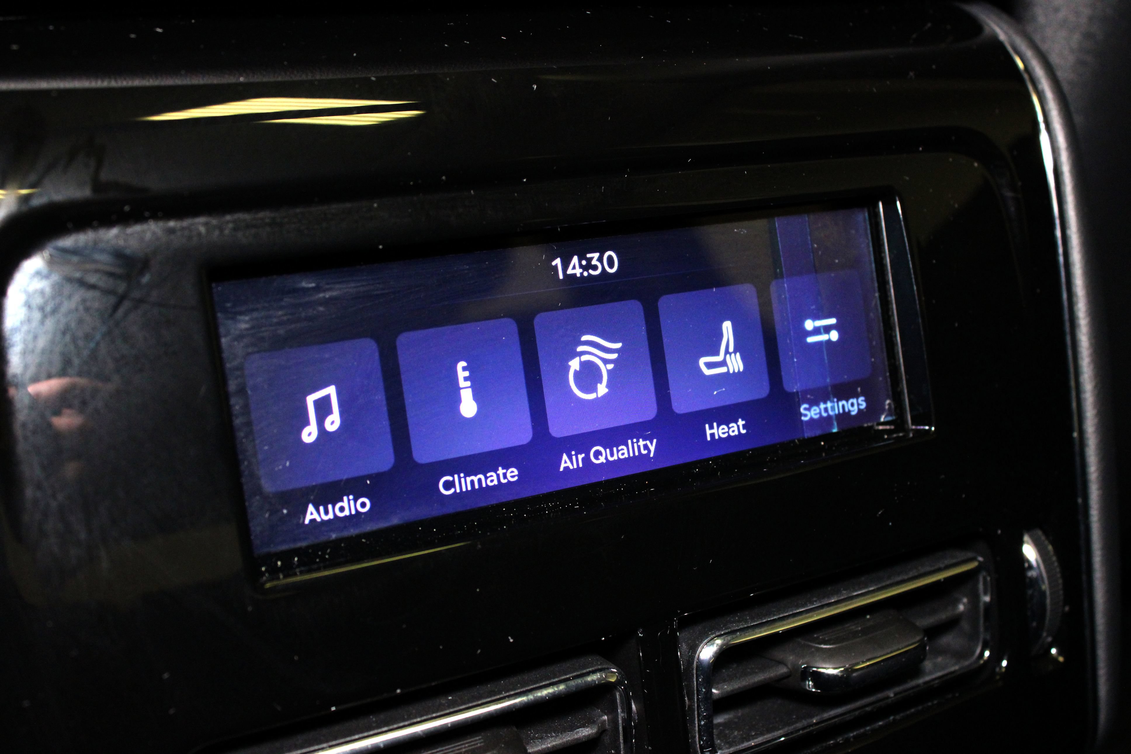 Used 2025 Lincoln Aviator AWD w/ Equipment Group 101A image 18