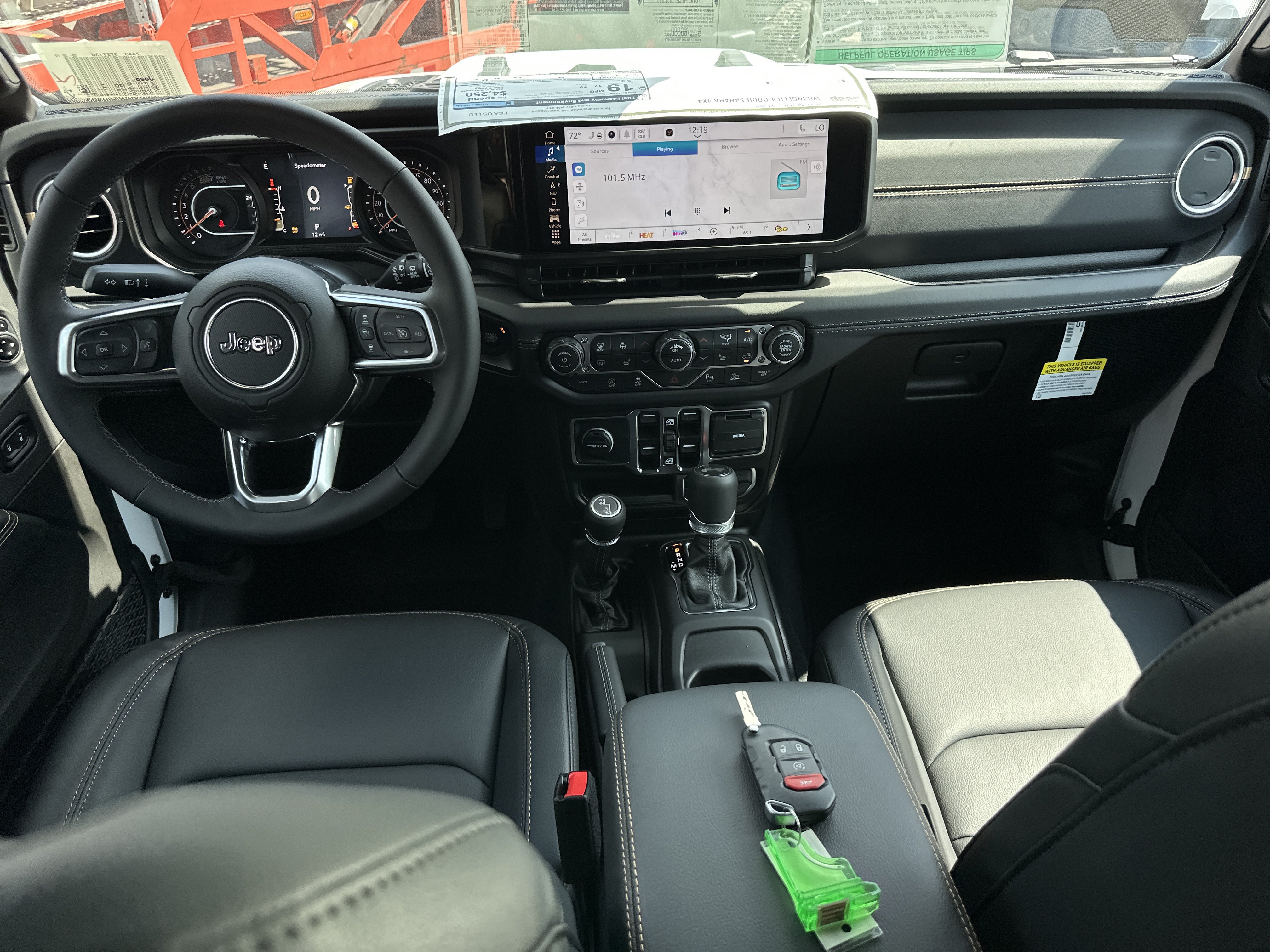 New 2027 Jeep Wrangler Unlimited Sahara AWD/4WD image 34