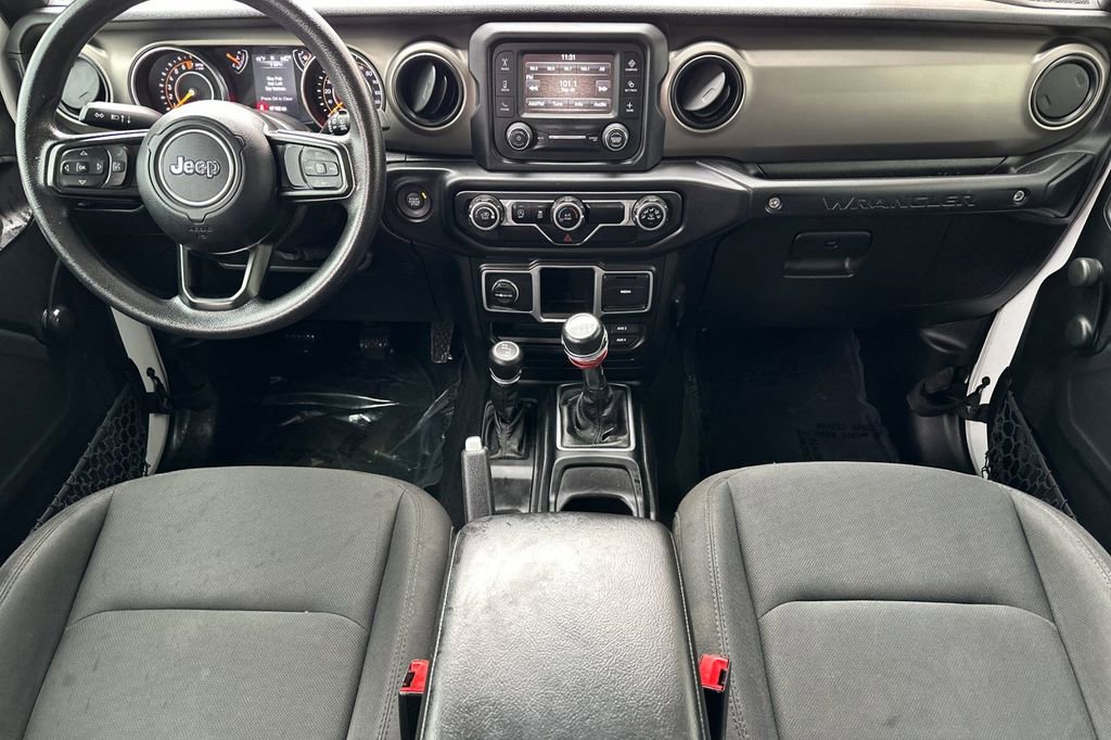 Used 2018 Jeep Wrangler Unlimited Sport AWD/4WD image 12