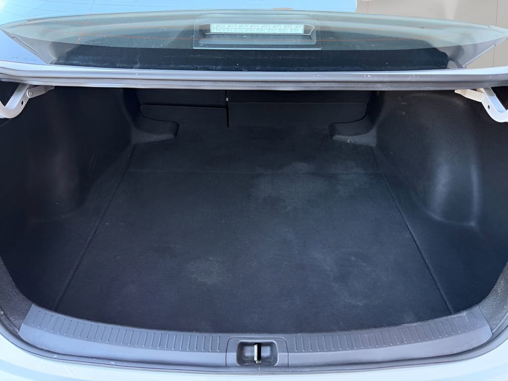 Used 2024 Toyota Corolla LE image 11