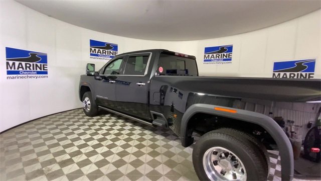 Certified 2024 GMC Sierra 3500 Denali Ultimate image 8