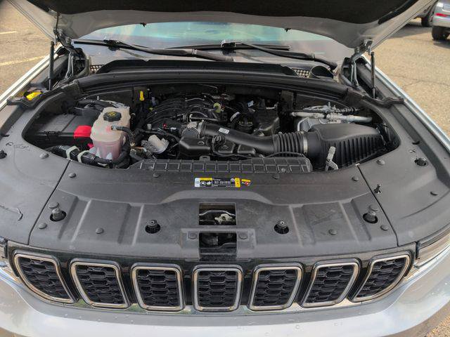 Certified 2021 Jeep Grand Cherokee L Limited w/ Trailer Tow Group (B) AWD/4WD image 25