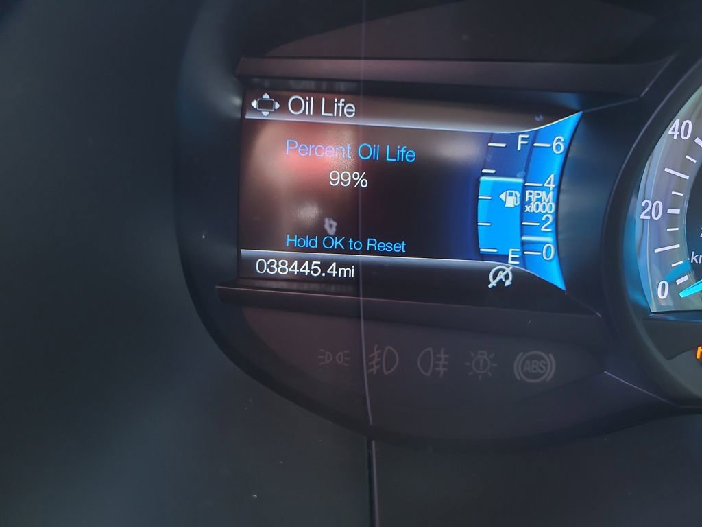 Used 2021 Ford Edge SEL w/ Convenience Package image 32