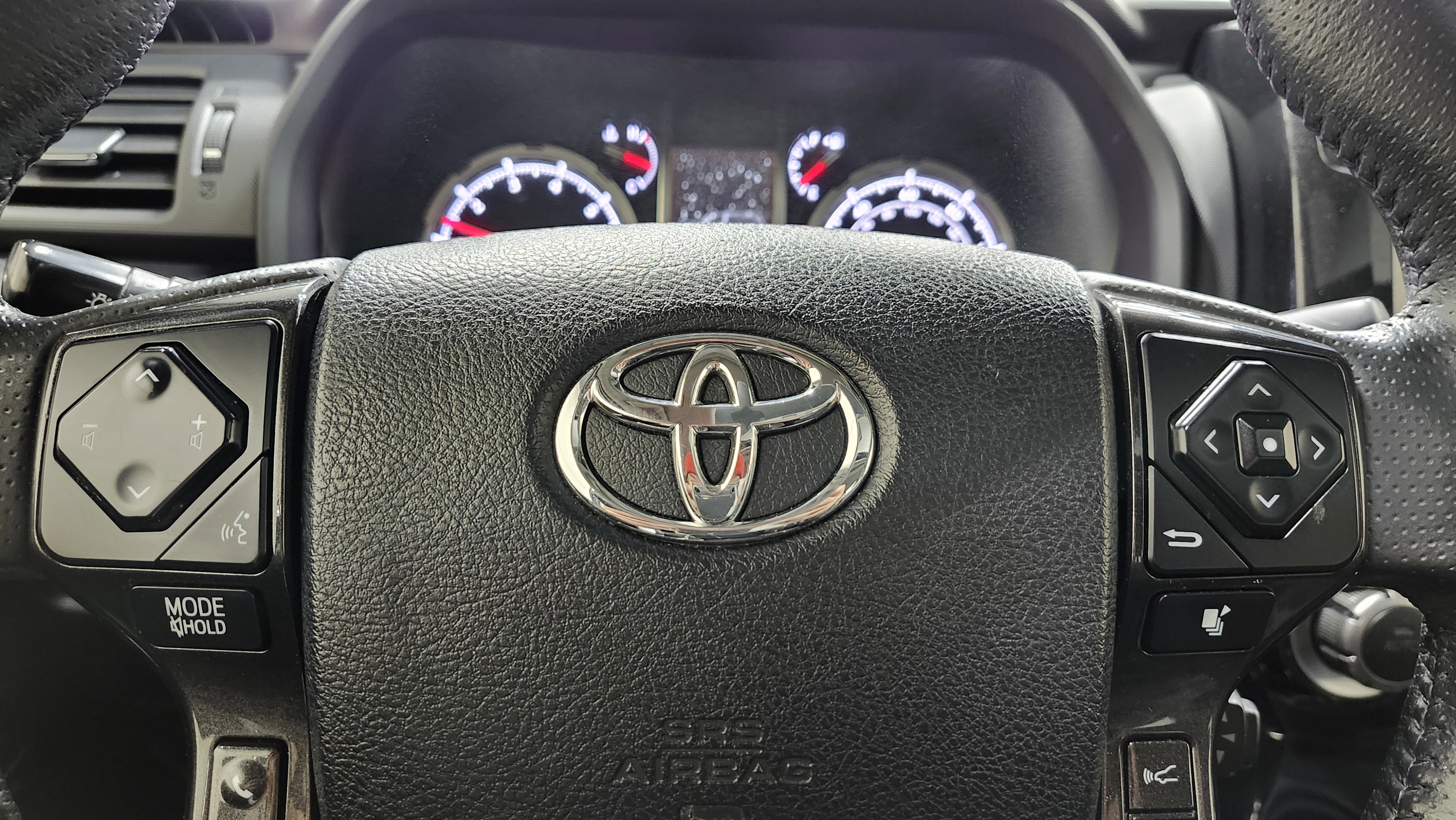 Used 2020 Toyota 4Runner Nightshade image 28
