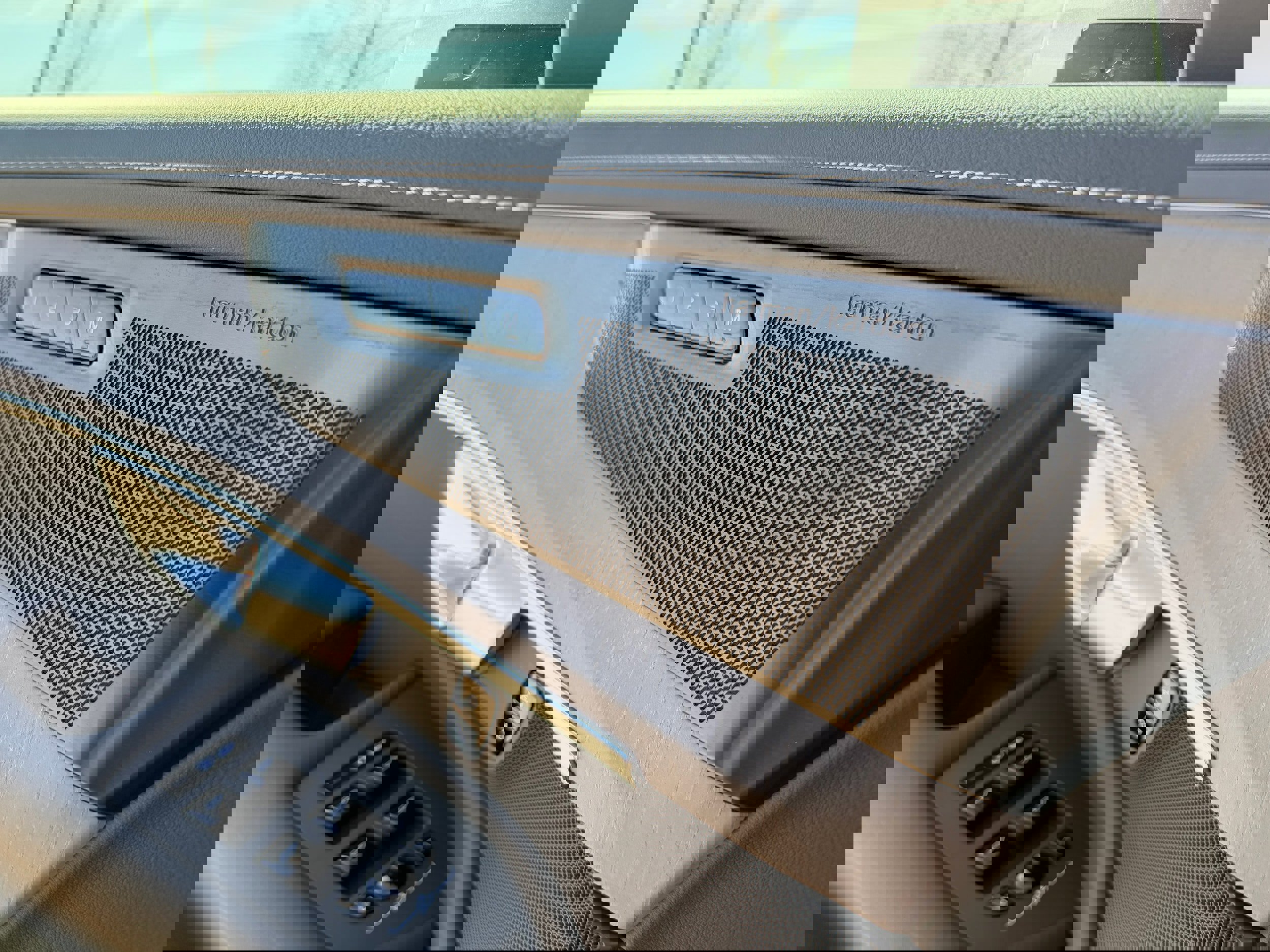 New 2026 Volvo XC90 B5 Ultra w/ Lounge Package image 17