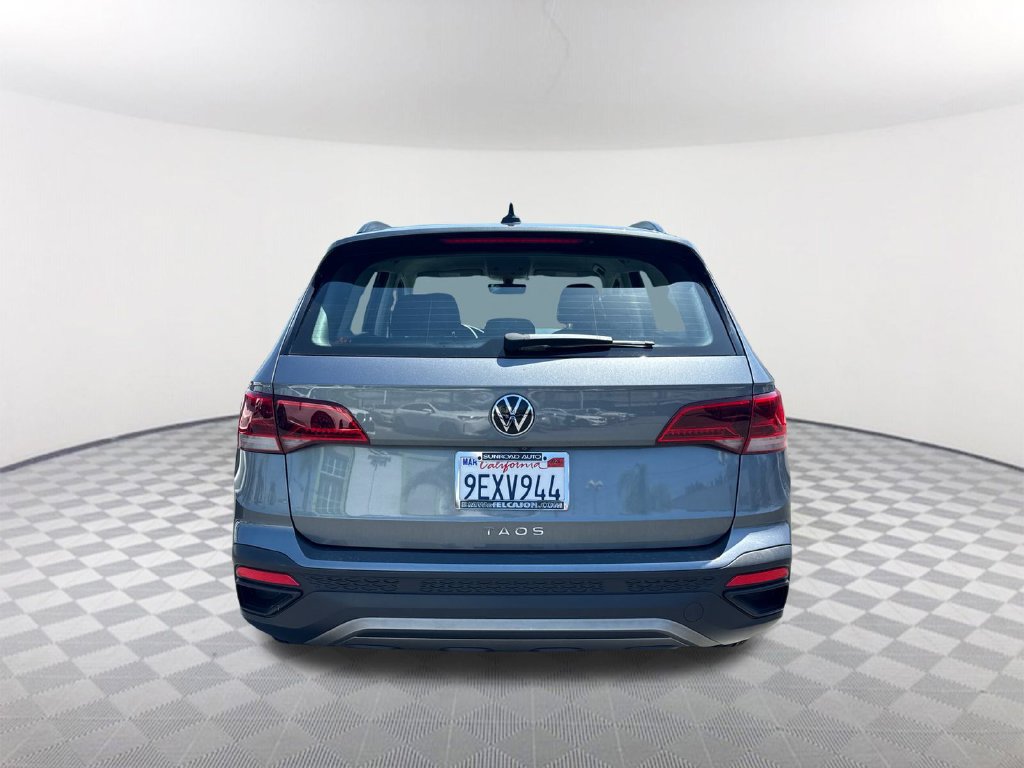 Used 2023 Volkswagen Taos S FWD image 5