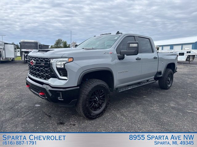 Used 2024 Chevrolet Silverado 2500 ZR2 w/ Technology Package AWD/4WD image 7